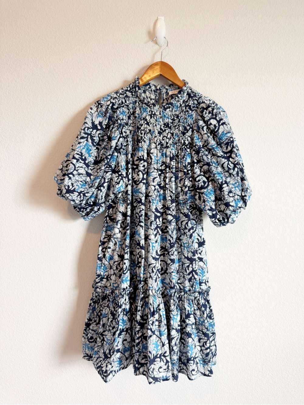 Anthropologie Love the Label Blue Abstract Print Puff Sleeve Tiered Mini Dress S